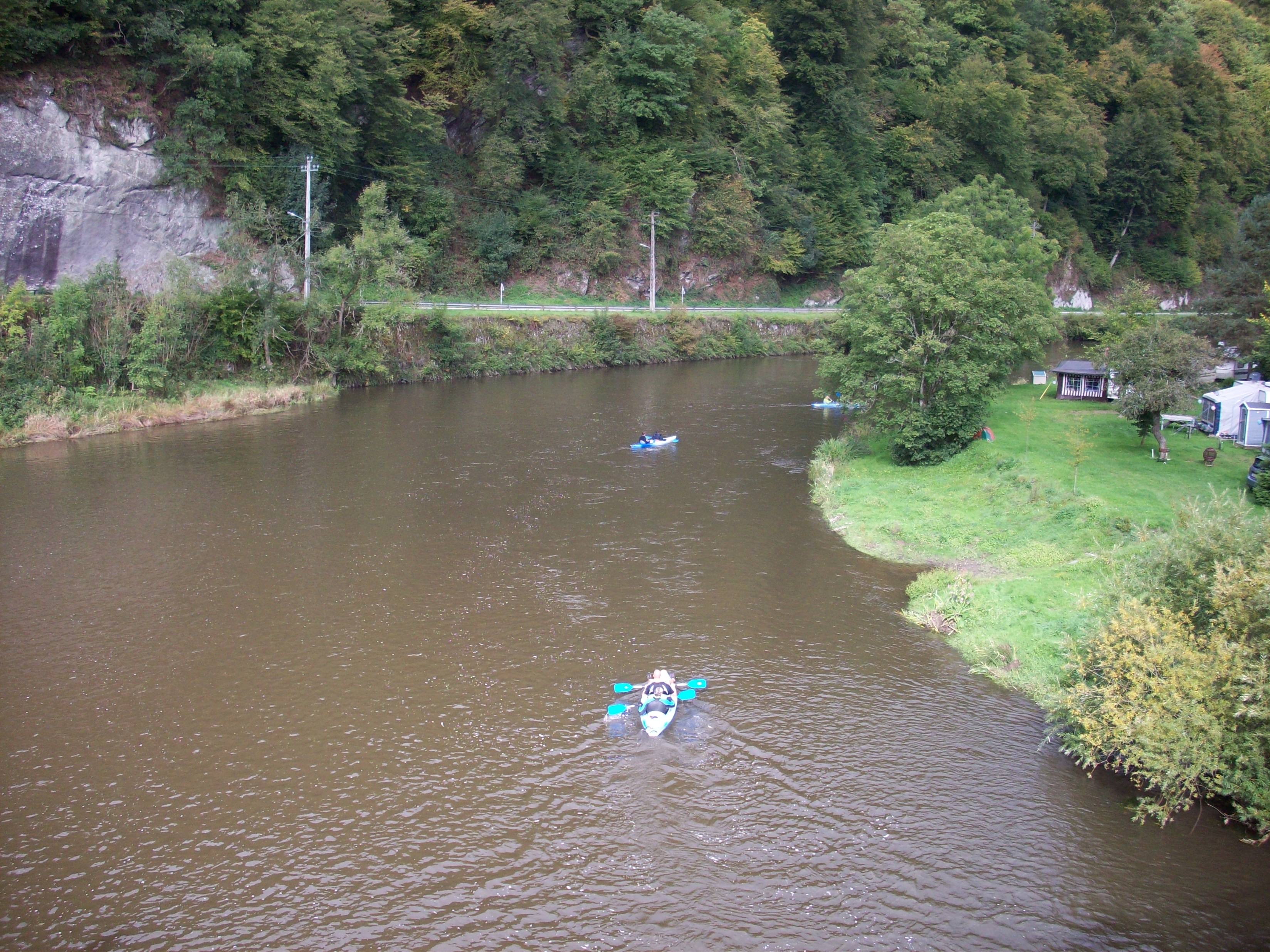 Initiatives pour la descente de la Semois en kayak