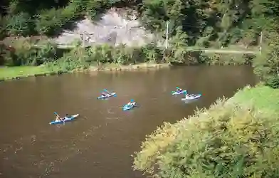 Descente Aventure en kayak sur la Semois de Poupehan à Vresse